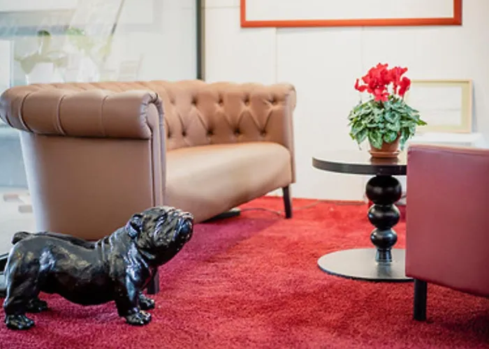 Ibis Styles Donibane Сен-Жан-де-Люз