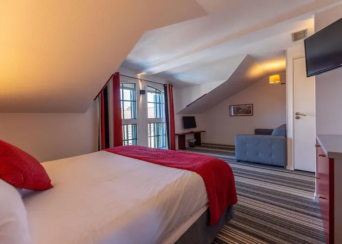 Ibis Styles Donibane Hotel 3*