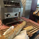 Ibis Styles Donibane Hotel