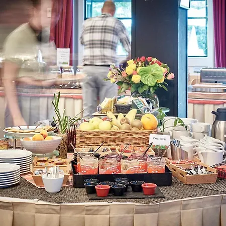 Hotel Ibis Styles Donibane 3*