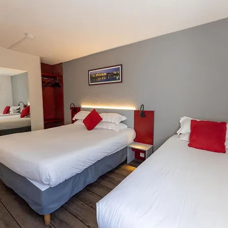 Donibane Otel