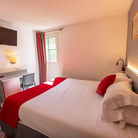 Donibane Otel 3*