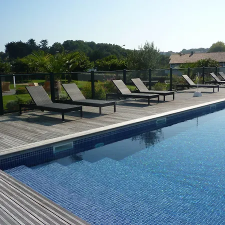 Ibis Styles Donibane 3*