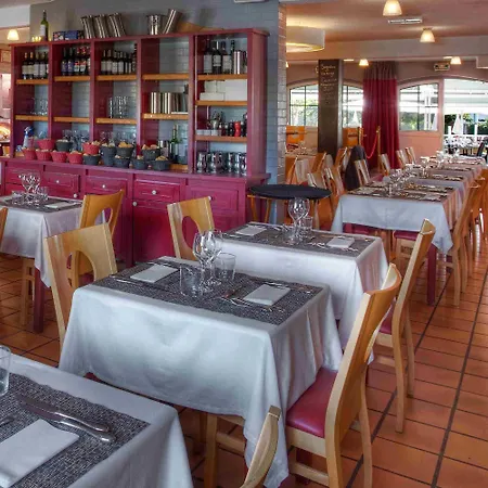 Hotel Ibis Styles Donibane San Juan de Luz