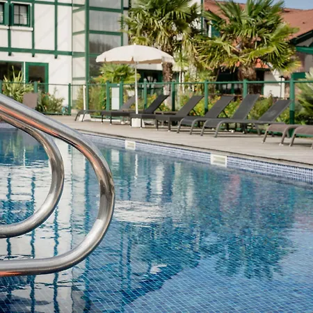 Ibis Styles Donibane 3*