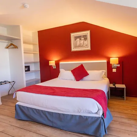 酒店 Ibis Styles Donibane 3*