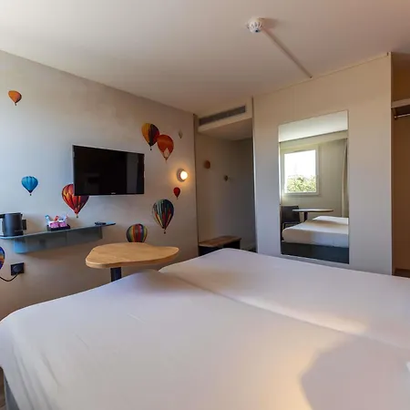 Ibis Styles Donibane Hotel San Juan de Luz