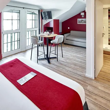 Ibis Styles Donibane 3*