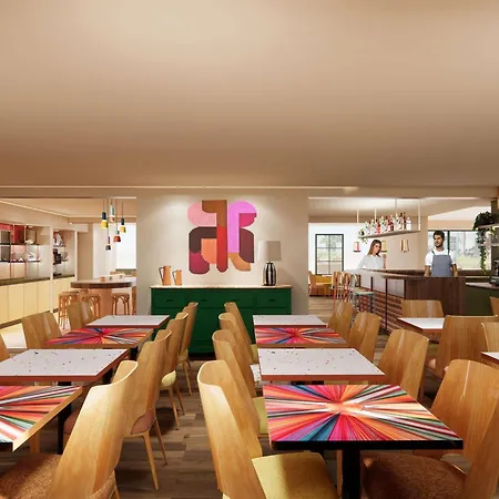 酒店 Ibis Styles Donibane 3*