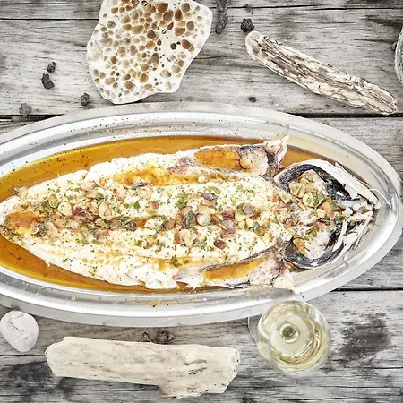 Ibis Styles Donibane 酒店 3*