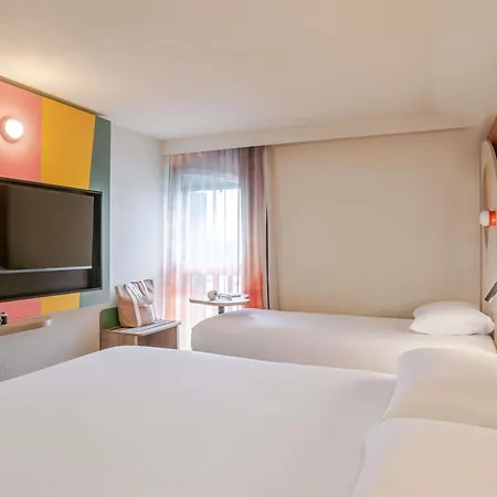 Hotel Ibis Styles Donibane San Juan de Luz