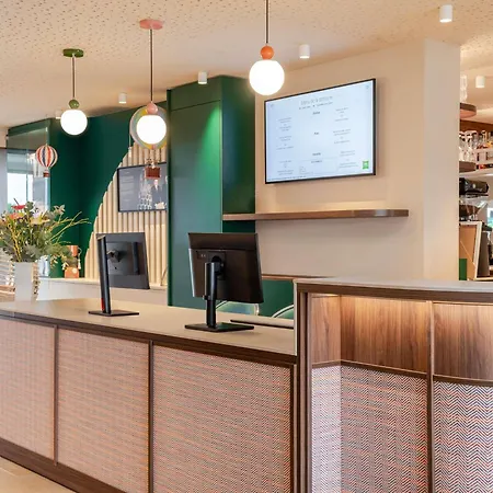 Ibis Styles Donibane Hotel 3*