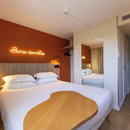 Hotel Ibis Styles Donibane