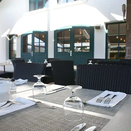 酒店 Ibis Styles Donibane 3*