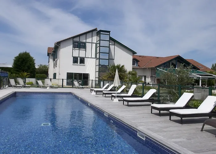 Ibis Styles Donibane Hotell